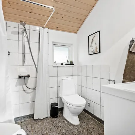 別荘 3 Bedroom Cozy In *