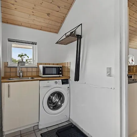 Ferienhaus 3 Bedroom Cozy In