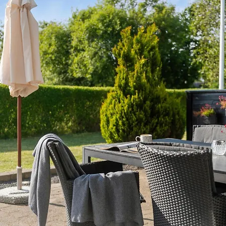 בית נופש 3 Bedroom Cozy In